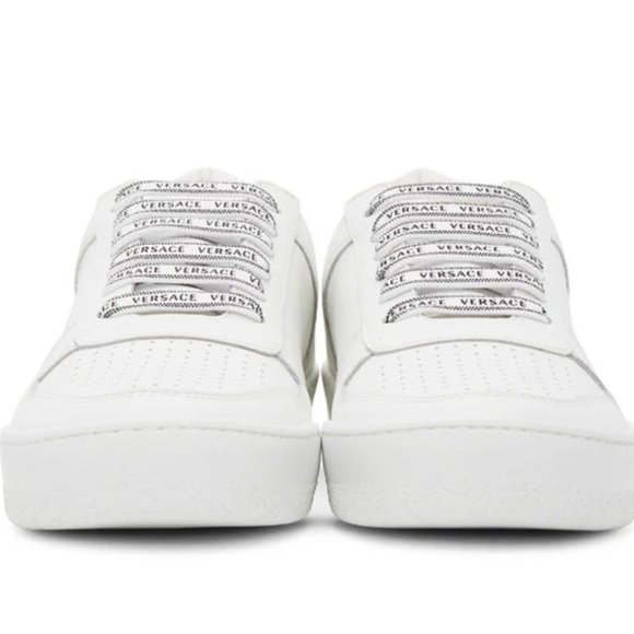 Versace - Picture 4 of 9